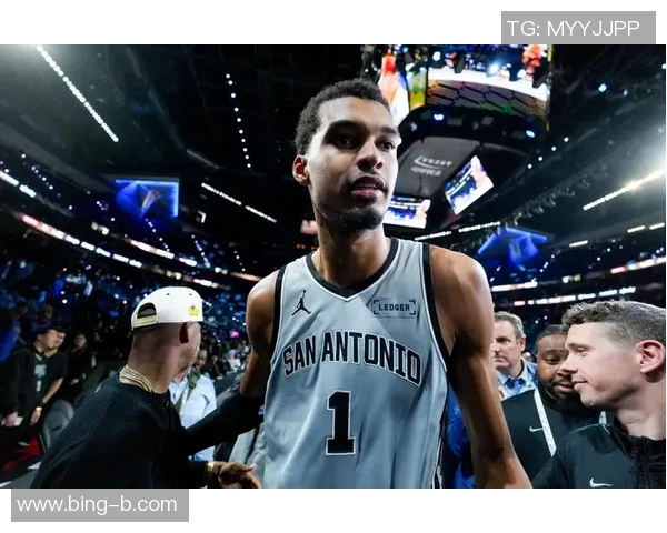 米奇约翰逊谈文班独特性没有历史样本的治疗预测挑战