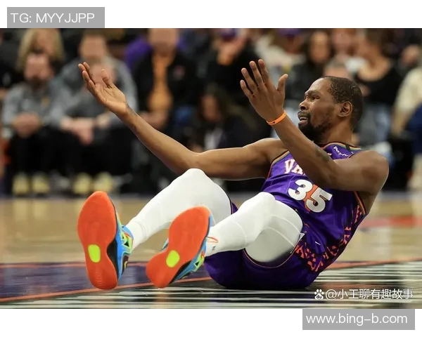 乌度卡直言杜兰特应有七八个盖帽却因裁判判罚遭无情吹罚